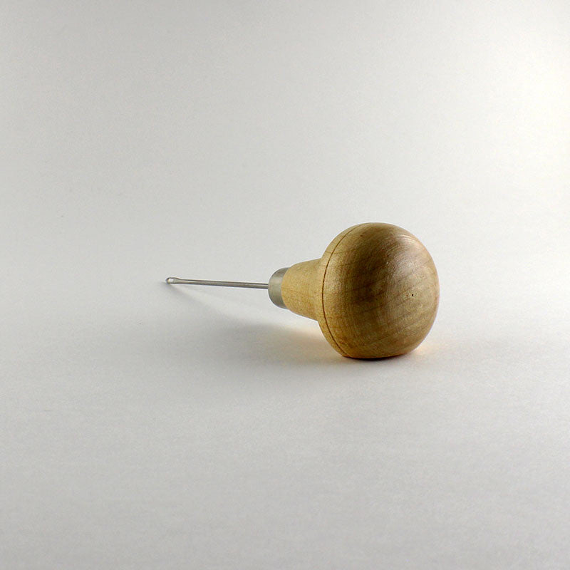 Zuddy's Leg Puller for tying foam flies