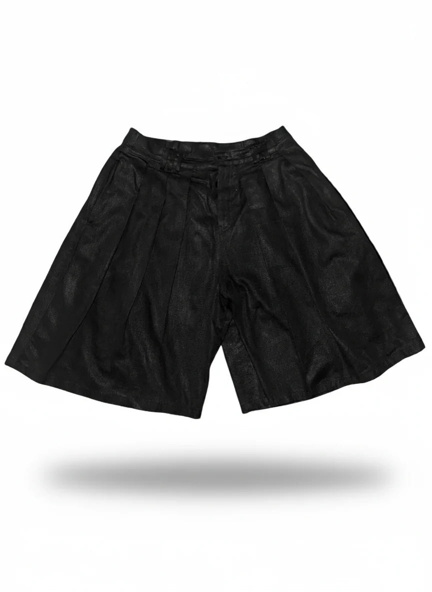 Wax Denim Pleated Short