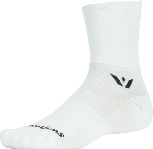 Swiftwick Aspire Quarter Crew Socks - 4" White Small