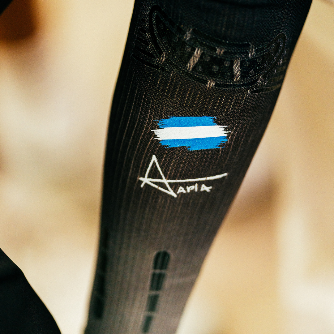 NO STRAIN Sleeve X TAPIA