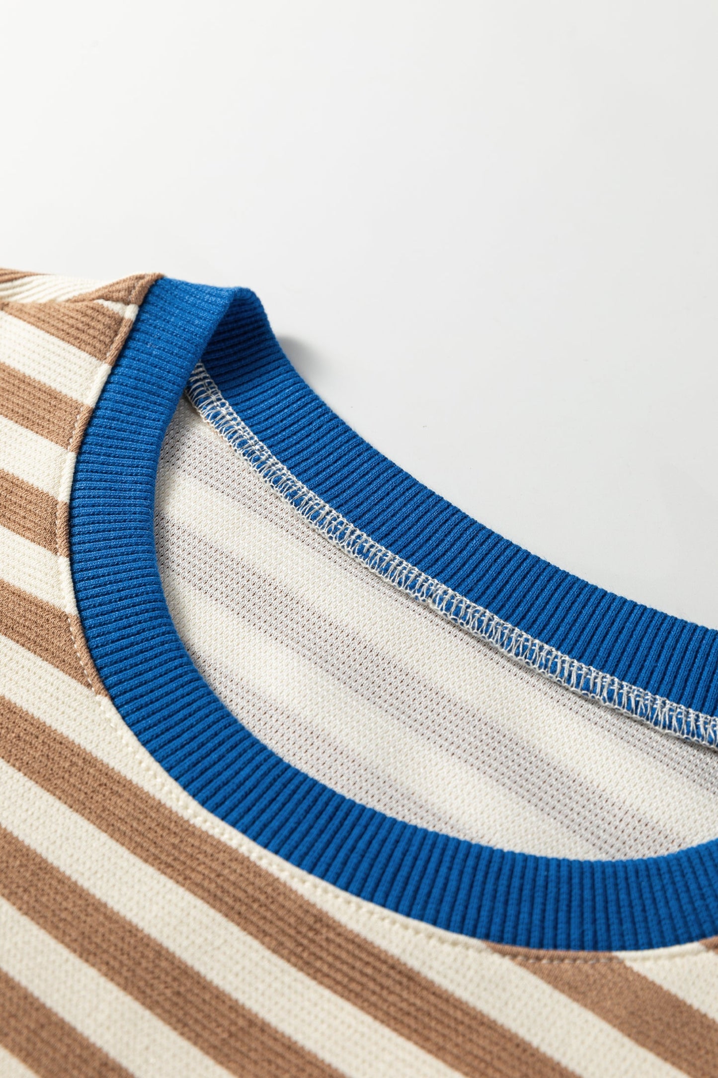 Elora Sleeve Contrast Trim Tee