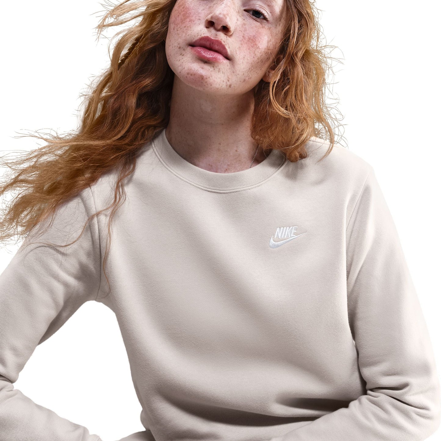 Nike Women's Sportswear Club Fleece Crewneck - Light Orewood Brown