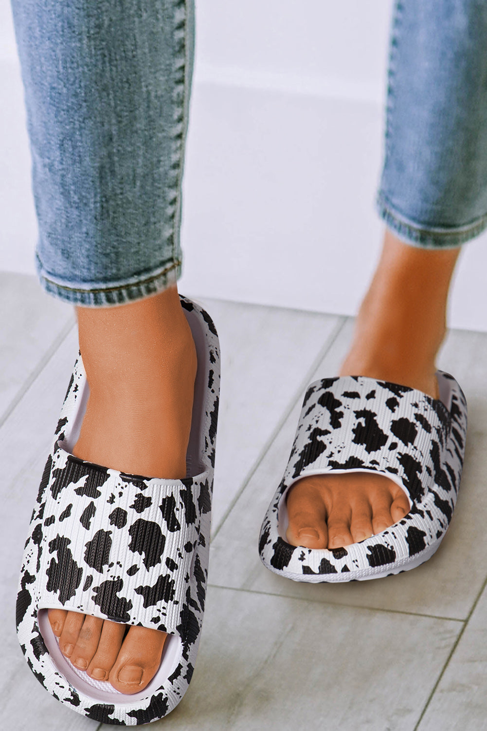 Thick Sole Slip On Slippers