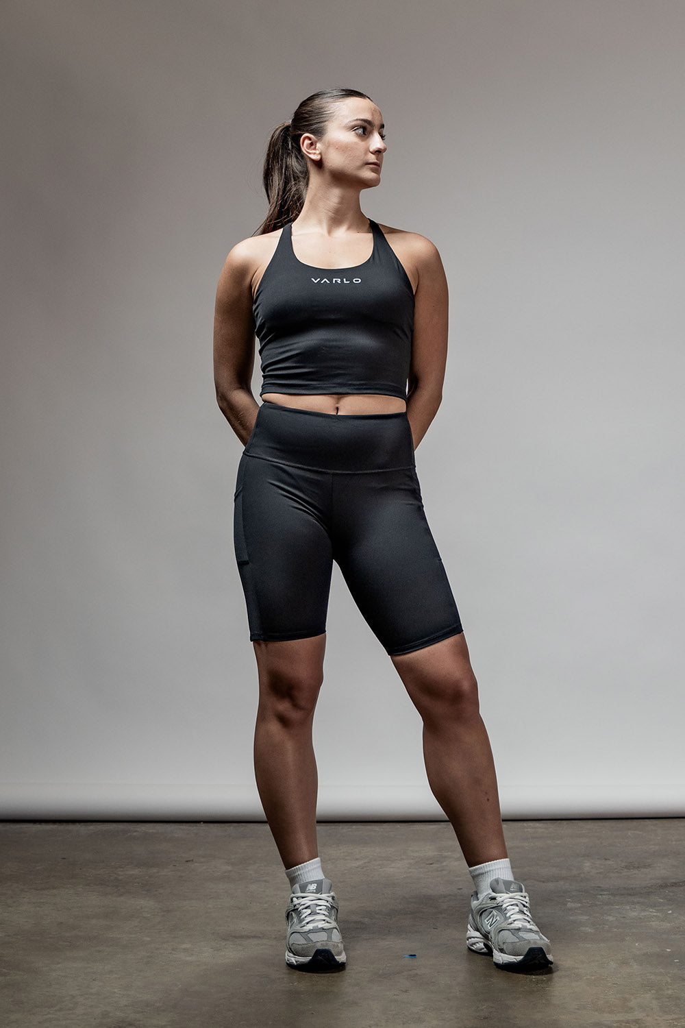 Women's SOHO Cross Back Crop Tank (Black)