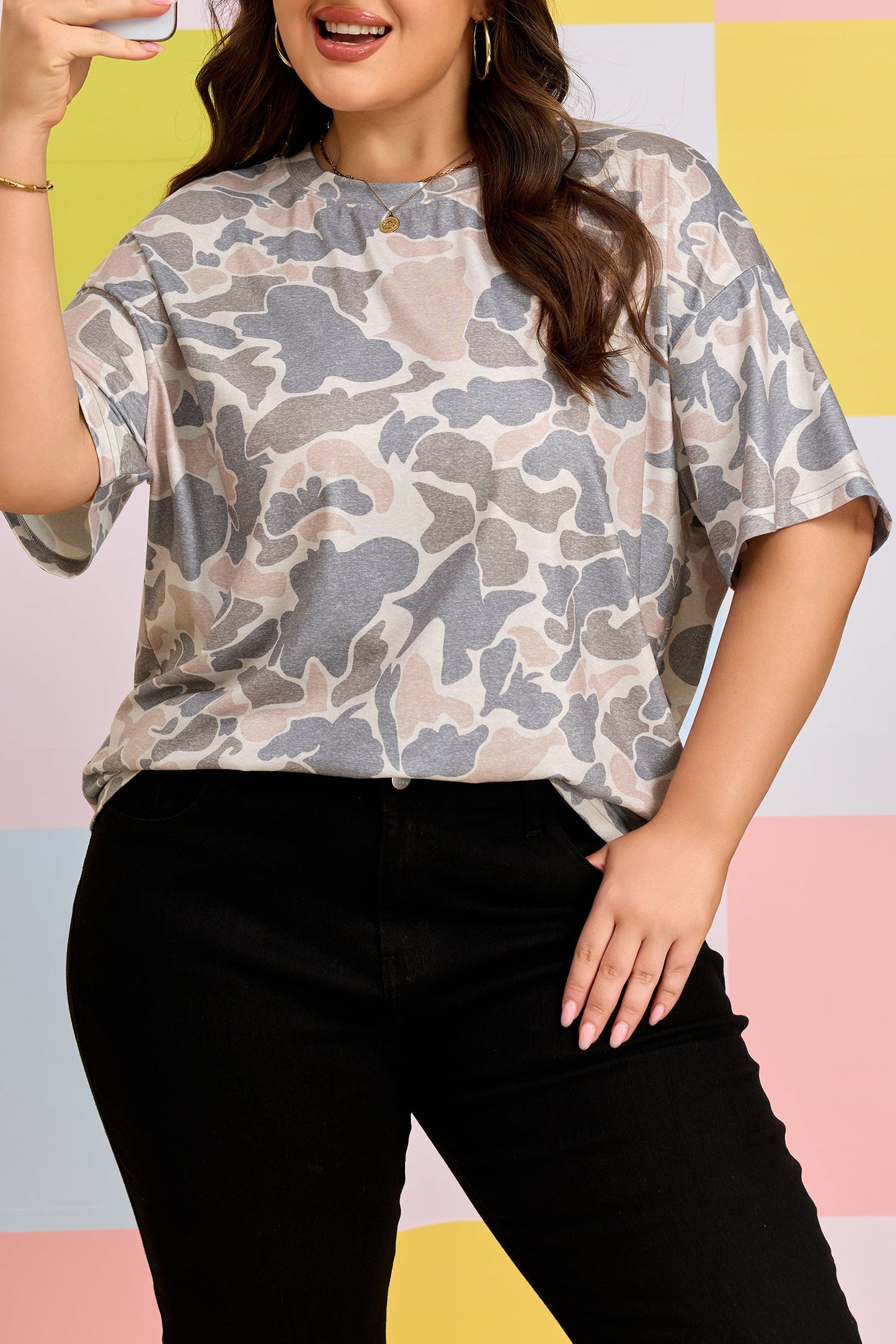 Plus Size Camo Short Sleeve T-Shirt