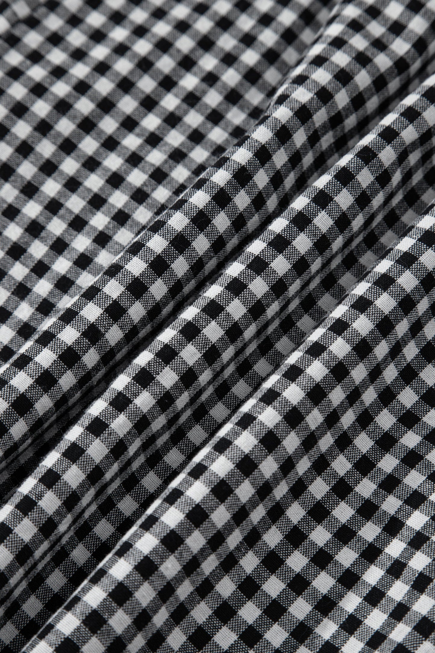 Plus Size Gingham Plaid Ruffle Contrast Trim Shorts